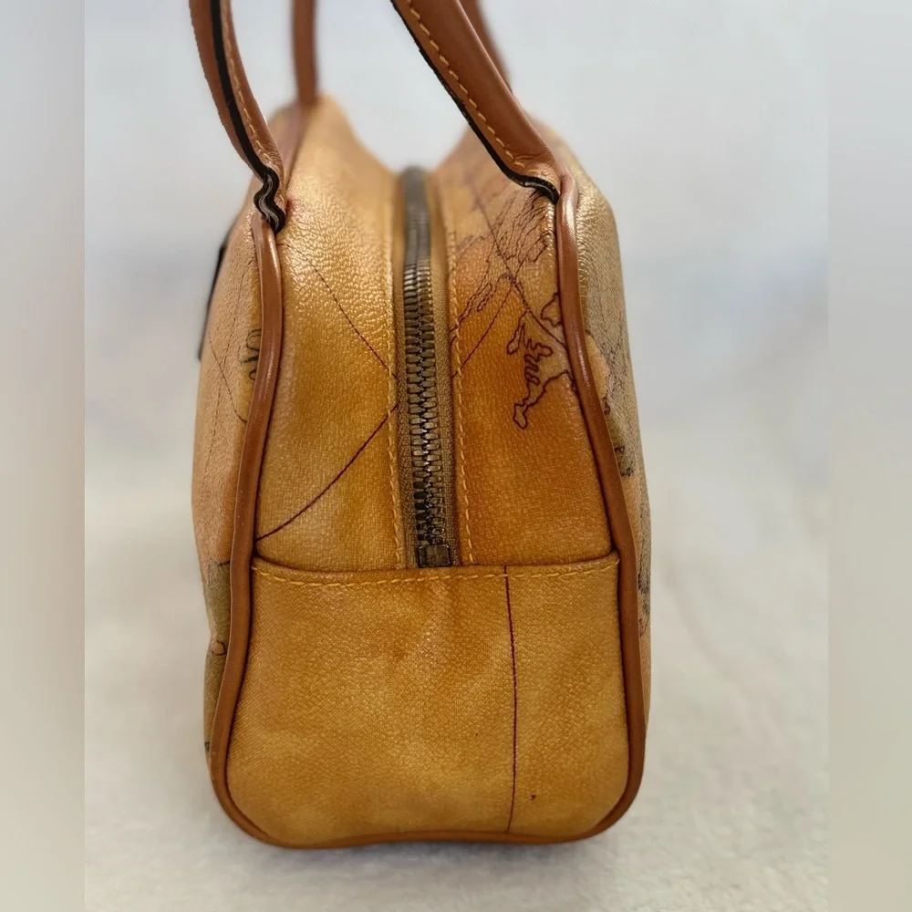 Alviero Martini Women's Tan Map Print Bag